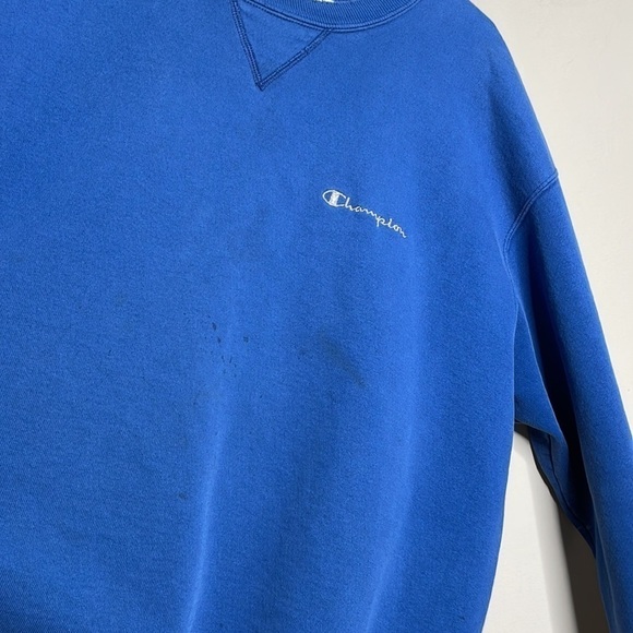 Vintage Champion Crewneck Sweatshirt - Picture 9 of 9